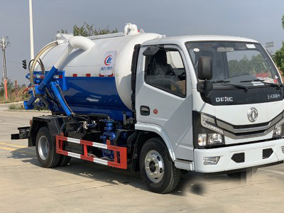 國(guó)六小多利卡 5方 吸污車(chē)